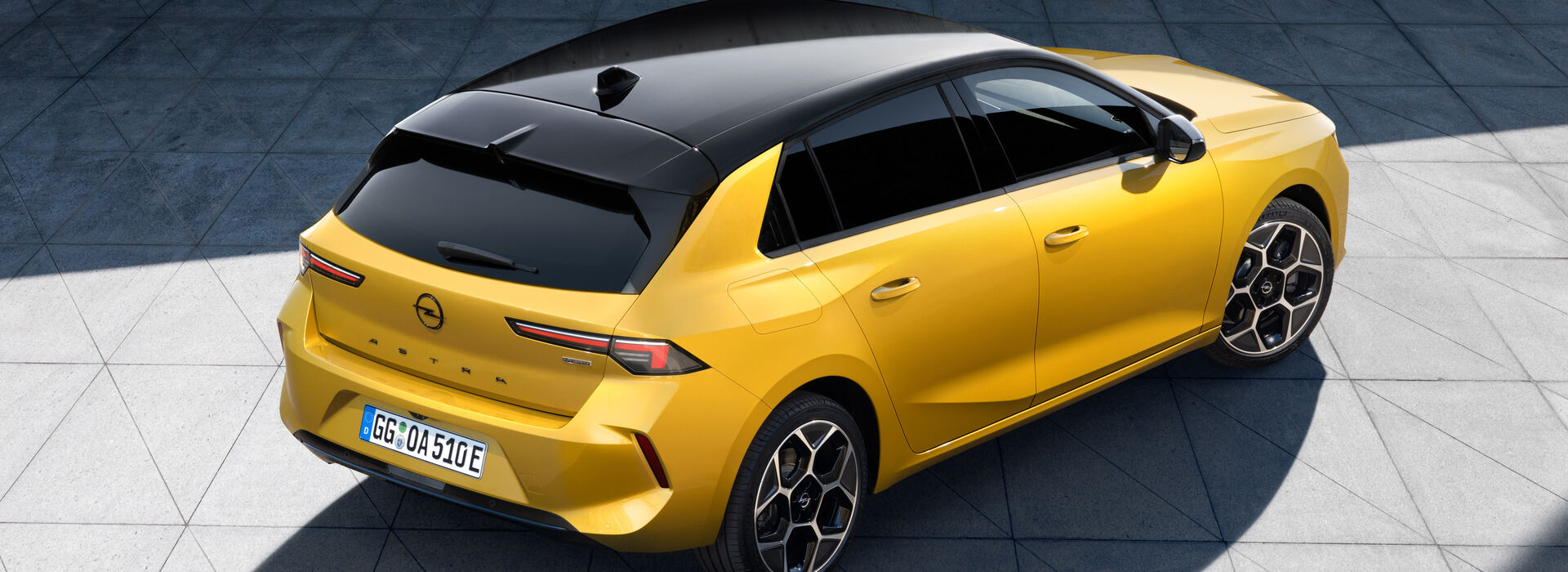 Erstmals als Plug-in-Hybrid